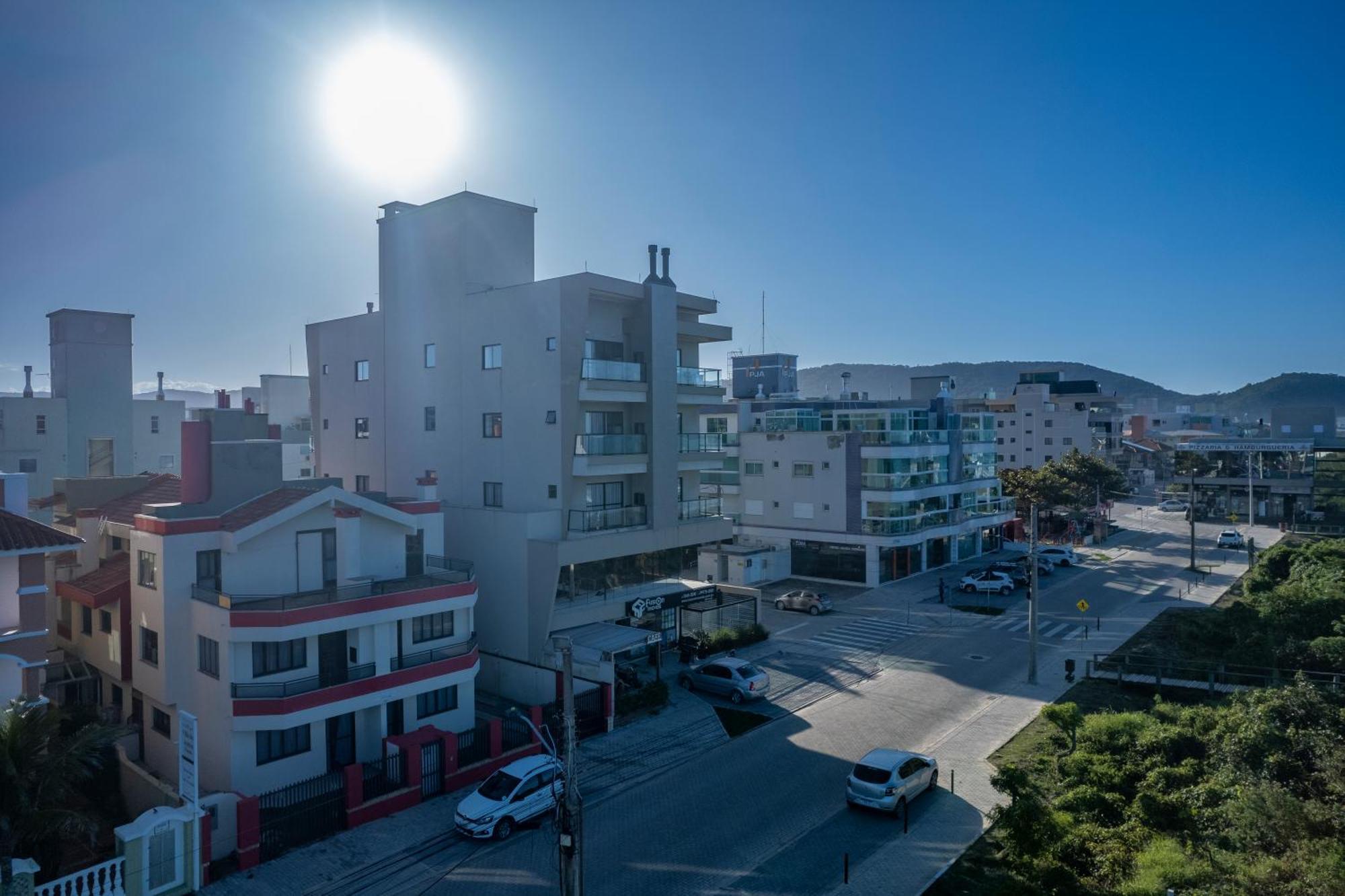 Hy Apart Hotel Бомбиньяс Экстерьер фото