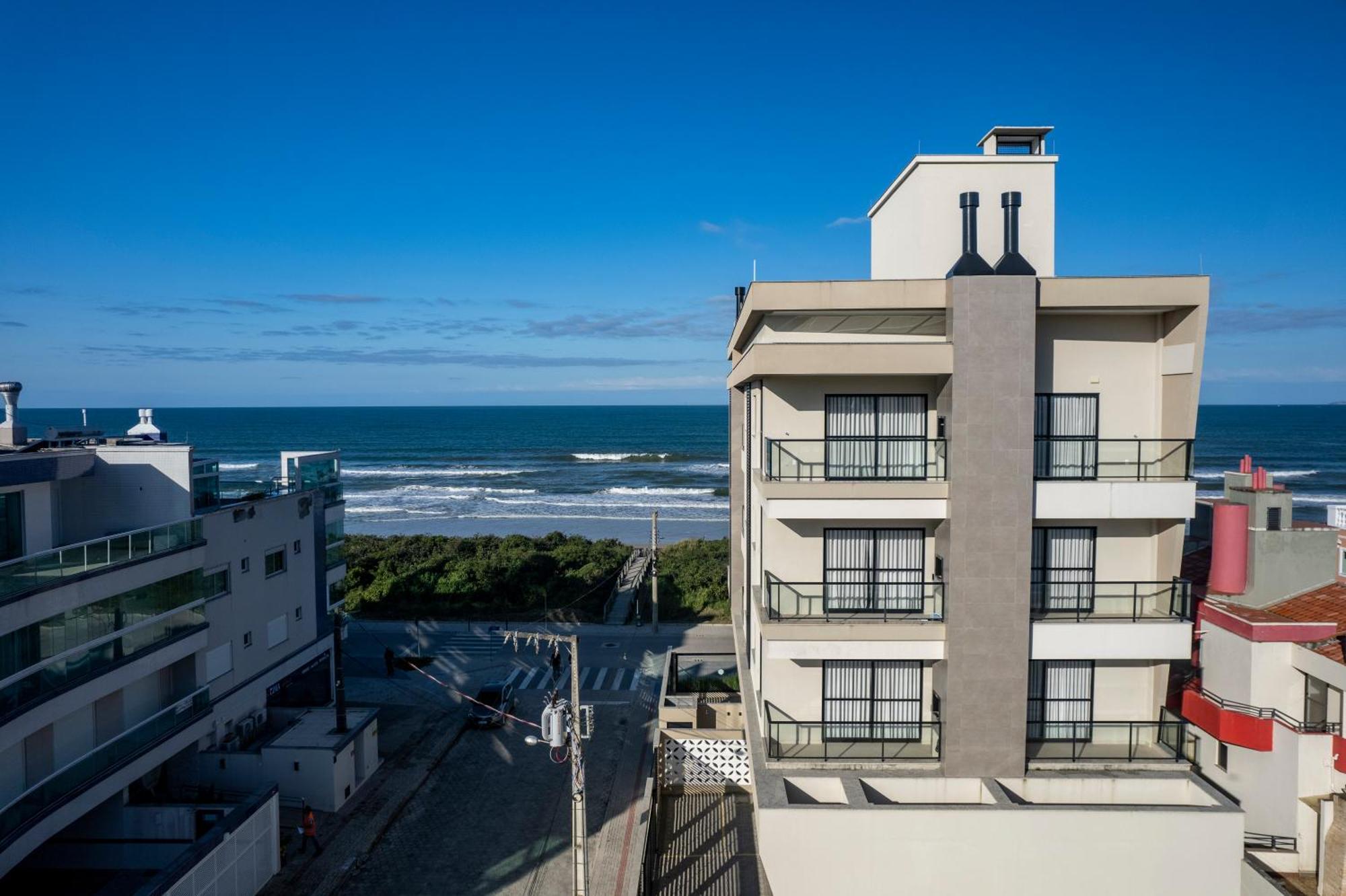 Hy Apart Hotel Бомбиньяс Экстерьер фото
